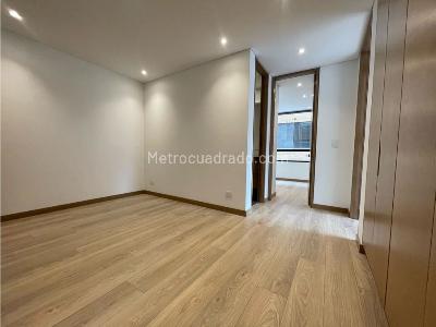 Apartamento de 2 alcobas en venta en San Patricio, Bogotá, 108 m² · foto 6 de 18