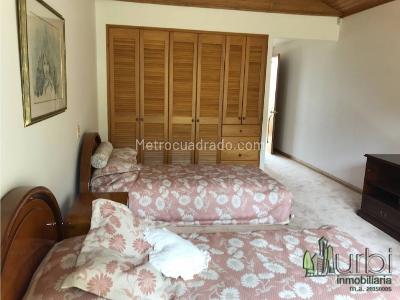Casa de 4 alcobas en venta en Chia, Chía, 1000 m² · foto 13 de 19
