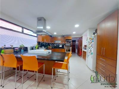 Casa de 5 alcobas en venta en Calahorra, Cajicá, 320 m² · foto 3 de 20