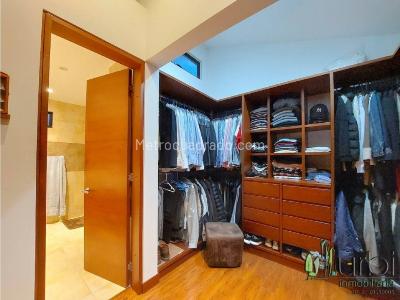 Casa de 5 alcobas en venta en Calahorra, Cajicá, 320 m² · foto 11 de 20