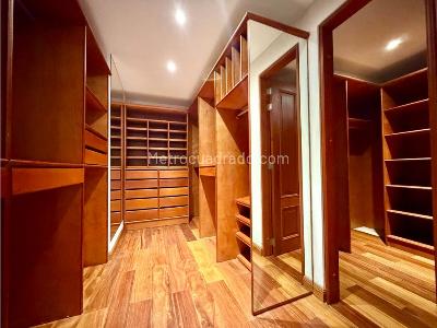 Apartamento de 4 alcobas en arriendo en Bosques Del Marques, Bogotá, 317 m² · foto 16 de 20