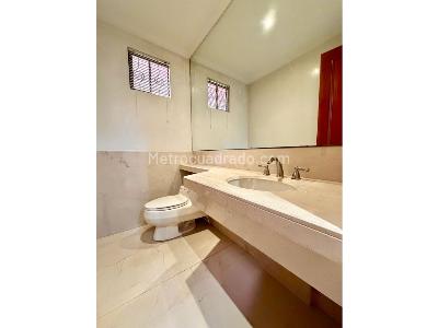 Apartamento de 4 alcobas en arriendo en Bosques Del Marques, Bogotá, 317 m² · foto 18 de 20