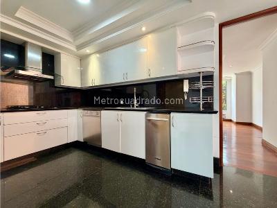 Apartamento de 4 alcobas en arriendo en Bosques Del Marques, Bogotá, 317 m² · foto 19 de 20