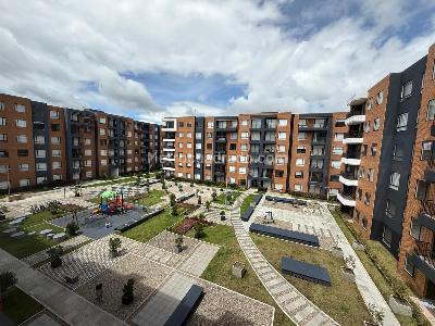 Apartamento de 3 alcobas en venta en Milla De Oro (Al Lado Del C C Fontanar), Cajicá, 114 m² · foto 8 de 19