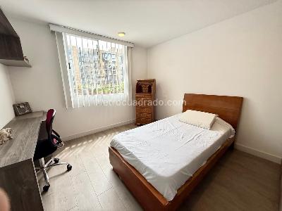 Apartamento de 2 alcobas en venta en Milla De Oro (Al Aldo Del C C Fontanar), Cajicá, 10 m² · foto 11 de 19