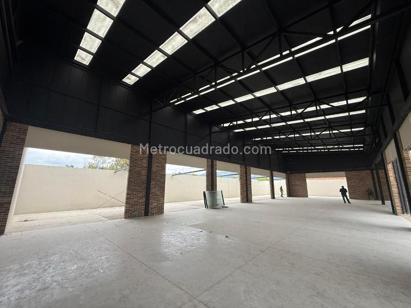 Local Comercial en Arriendo, LOCALES DE 200 300 500 900 METROS DE AREA DE LOCAL, Cajicá - Ansicht 5