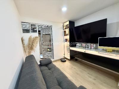 Apartamento de 3 alcobas en venta en Variante Cajica (Se Permuta Por Casa Mayor Valor), Cajicá, 95 m² · foto 14 de 16