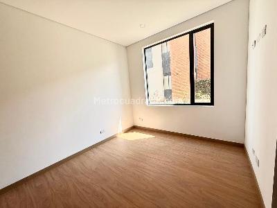 Apartamento de 3 alcobas en venta en Milla De Oro (Al Lado Del C C Fontanar), Cajicá, 114 m² · foto 13 de 20
