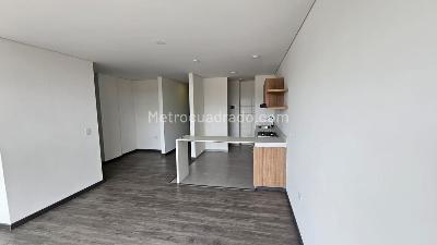 Apartamento de 2 alcobas en venta en Se Reciben Permutas De Menos Valor, Cajicá, 79 m² · foto 2 de 18