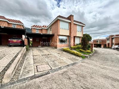 Casa en arriendo en Via Cajica Zipaquira Sector El Molino Manas, Cajicá · foto 8 de 19