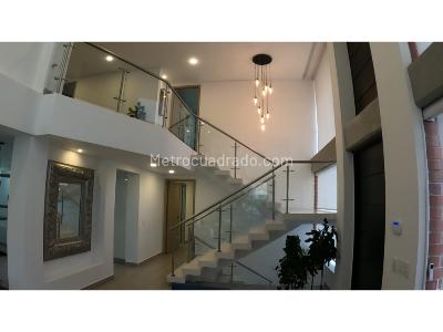 Casa de 4 alcobas en venta en Cañaveralejo, Sabaneta, 696 m² · foto 6 de 15