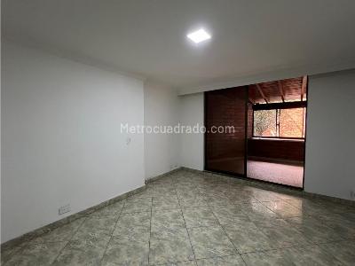 Apartamento en venta en El Poblado, Medellín · foto 13 de 20