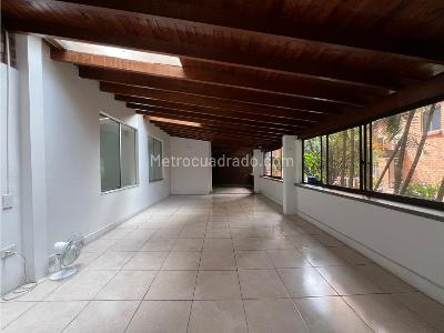 Apartamento en venta en El Poblado, Medellín · foto 14 de 20