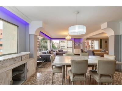 Apartamento de 4 alcobas en venta en Laureles, Medellín, 311 m² · foto 17 de 19