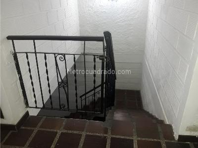 Casa de 3 alcobas en venta en El Velodromo, Medellín, 149 m² · foto 6 de 20
