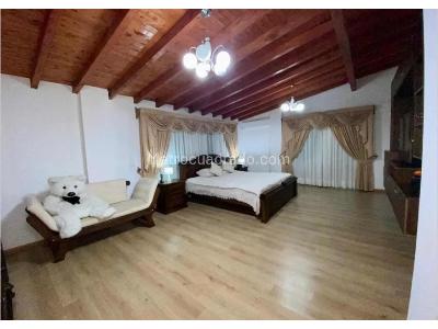 Casa de 5 alcobas en venta en Llanogrande, Rionegro, 1500 m² · foto 5 de 10