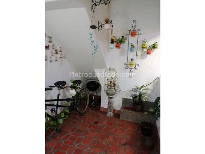 Apartamento en venta en La America, Medellín · foto 10 de 19