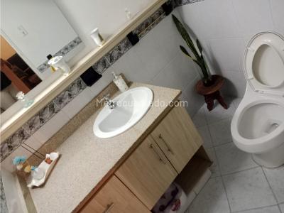 Apartamento en venta en La America, Medellín · foto 12 de 19
