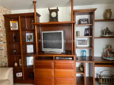 Casa de 3 alcobas en venta en El Carmelo, Sabaneta, 300 m² · foto 7 de 20