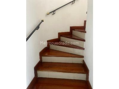 Casa de 3 alcobas en venta en El Carmelo, Sabaneta, 300 m² · foto 10 de 20