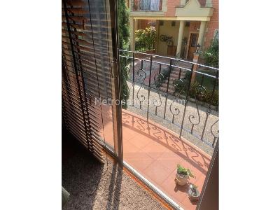 Casa de 3 alcobas en venta en El Carmelo, Sabaneta, 300 m² · foto 15 de 20