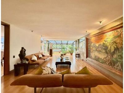 Casa de 4 alcobas en venta en San Lucas, Medellín, 370 m² · foto 6 de 16