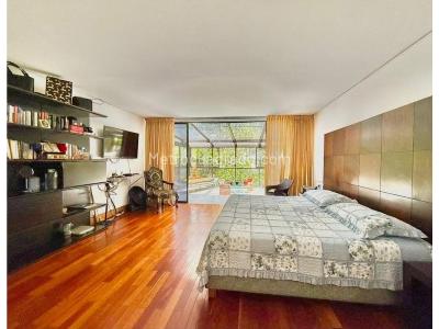 Casa de 4 alcobas en venta en San Lucas, Medellín, 370 m² · foto 12 de 16