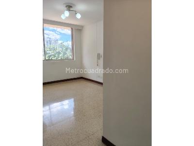 Apartamento de 3 alcobas en venta en Conquistadores, Medellín, 105 m² · foto 7 de 16