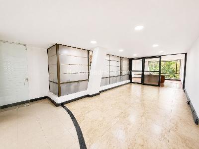 Office for rent in CHICO NORTE, Bogotá