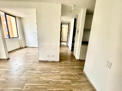 Apartamento en venta en Entre Bosques Iii, La Calera · foto 3 de 11