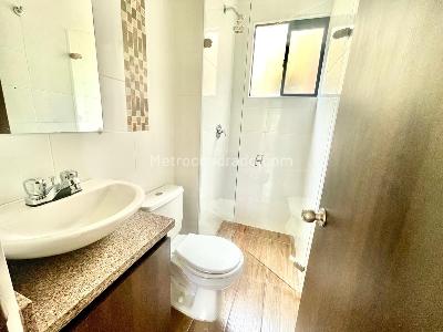 Apartamento en venta en Entre Bosques Iii, La Calera · foto 11 de 11