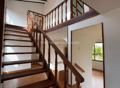Casa de 4 alcobas en arriendo en Vereda San José, La Calera, 400 m² · foto 5 de 20