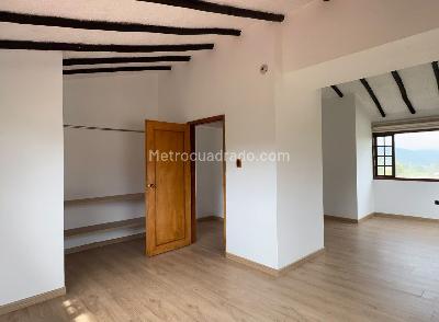 Casa de 4 alcobas en arriendo en Vereda San José, La Calera, 400 m² · foto 15 de 20