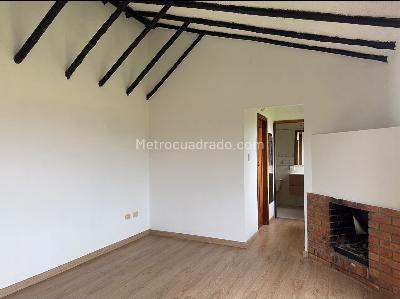 Casa de 4 alcobas en arriendo en Vereda San José, La Calera, 400 m² · foto 16 de 20