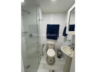 Apartamento de 3 alcobas en venta en El Poblado, Medellín, 204 m² · foto 2 de 19