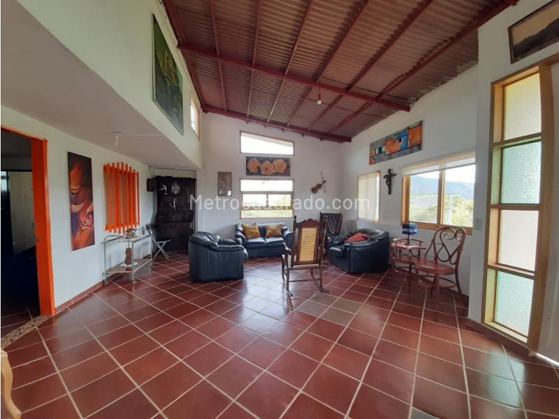 Casa – Gomez Plata - Vista 4