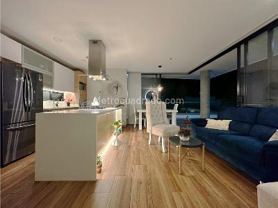 Apartamento de 3 alcobas en venta en Envigado, Medellín, 166 m² · foto 10 de 17