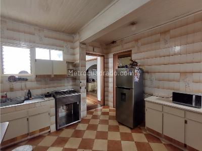 Casa de 5 alcobas en venta en Prado Centro, Medellín, 350 m² · foto 7 de 20