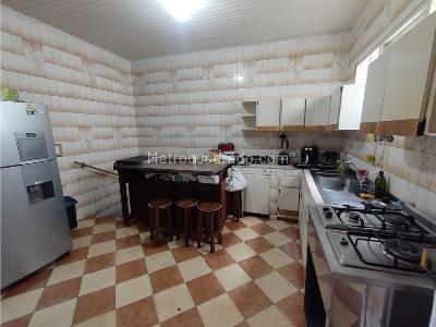 Casa de 5 alcobas en venta en Prado Centro, Medellín, 350 m² · foto 9 de 20
