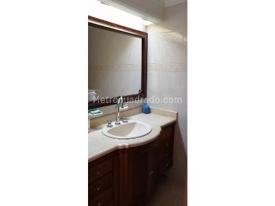 Apartamento de 4 alcobas en venta en Laureles, Medellín, 270 m² · foto 6 de 20
