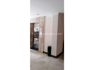 Apartamento de 4 alcobas en venta en Laureles, Medellín, 270 m² · foto 13 de 20
