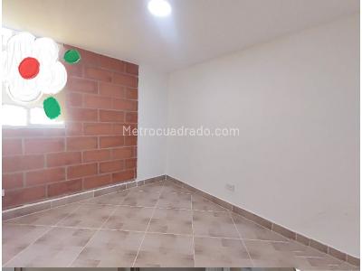 Apartamento en venta en Bello, Medellín · foto 3 de 19