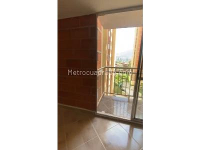 Apartamento en venta en Bello, Medellín · foto 6 de 19