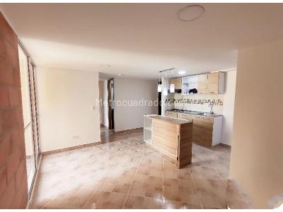 Apartamento en venta en Bello, Medellín · foto 9 de 19