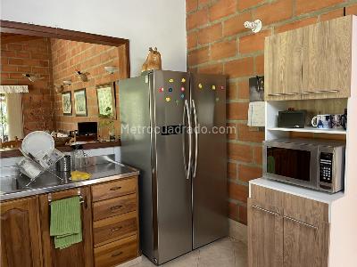 Casa de 3 alcobas en venta en Nororiente, Medellín, 800 m² · foto 7 de 14