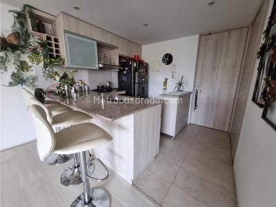 Apartaestudio en venta en Loma De Los Bernal En Medellin, Medellín, 52 m² · foto 7 de 12
