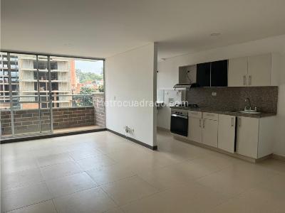 Apartamento de 3 alcobas en venta en La Doctora, Sabaneta, 79 m² · foto 5 de 10