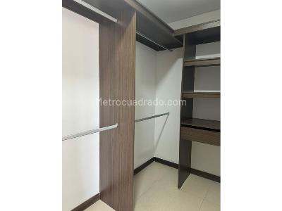Apartamento de 3 alcobas en venta en La Doctora, Sabaneta, 79 m² · foto 8 de 10