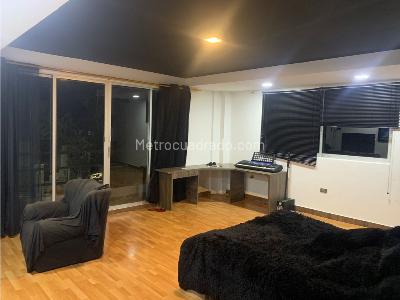 Casa de 4 alcobas en venta en Parque Principal Don Matias, Medellín, 420 m² · foto 3 de 20