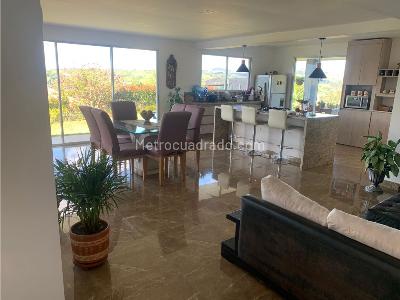 Casa de 4 alcobas en venta en Parque Principal Don Matias, Medellín, 420 m² · foto 16 de 20